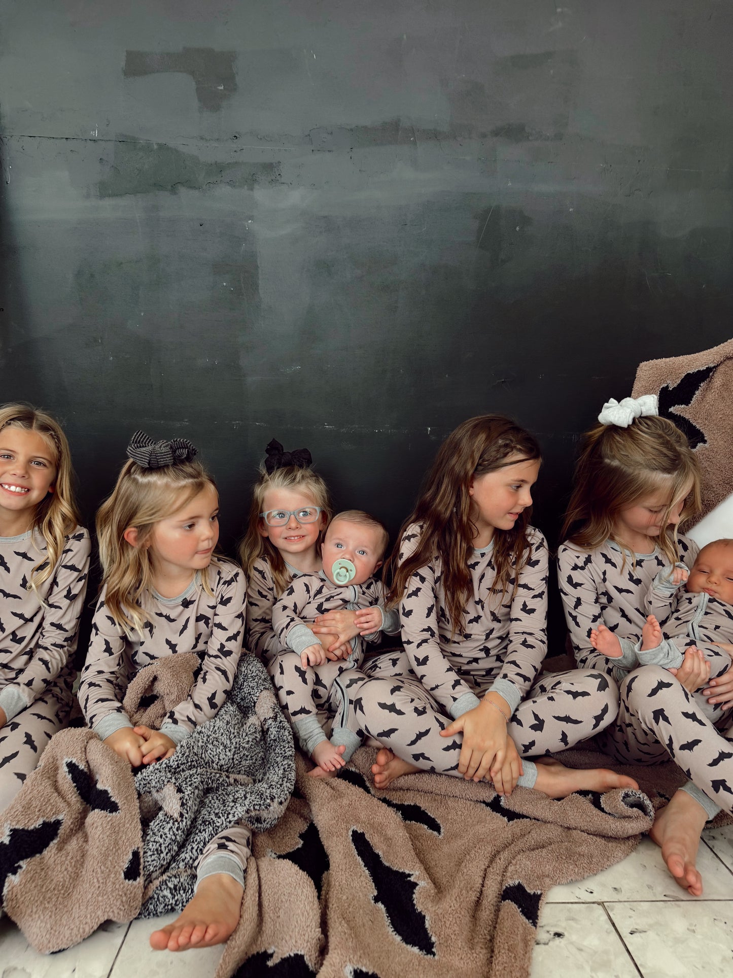 Bats Tan Bamboo | Zippie