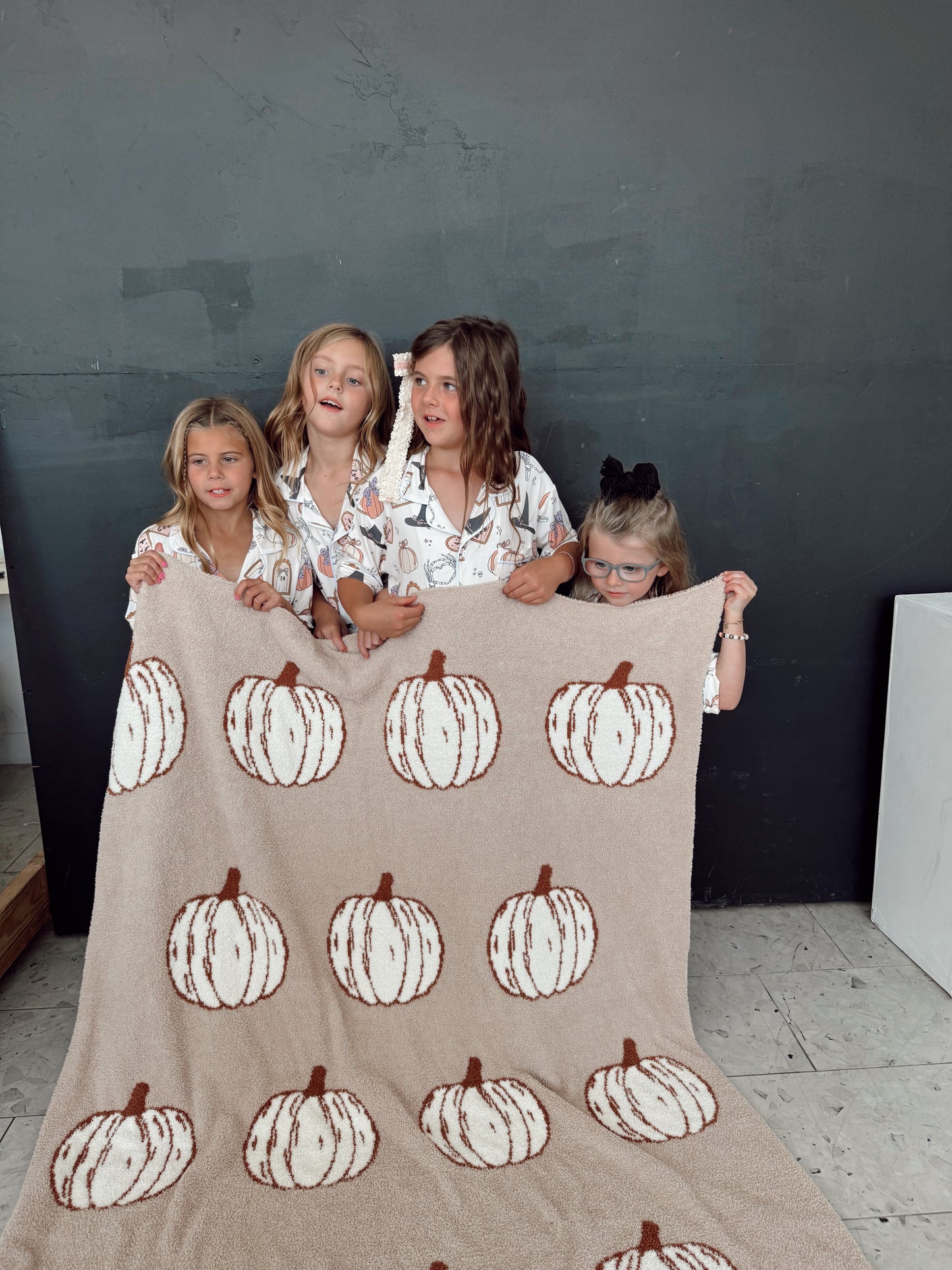 Pumpkin Spice | Plush Blanket