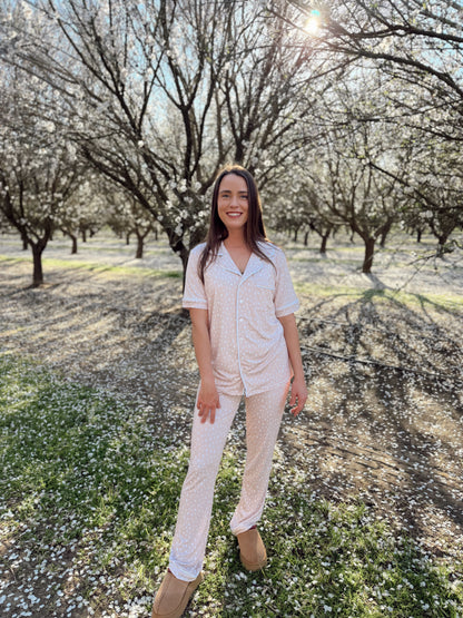 Fawn | Short Sleeved | Women’s Button and Flare Set