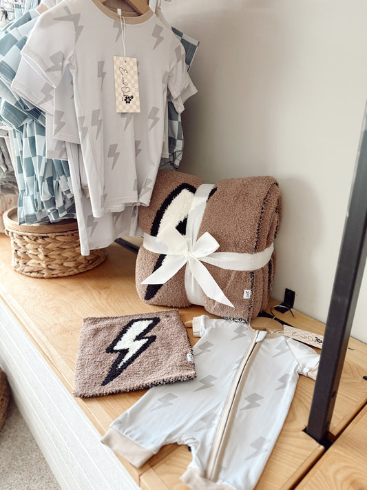 Gray and Beige Bolts Bamboo | Shortie Set