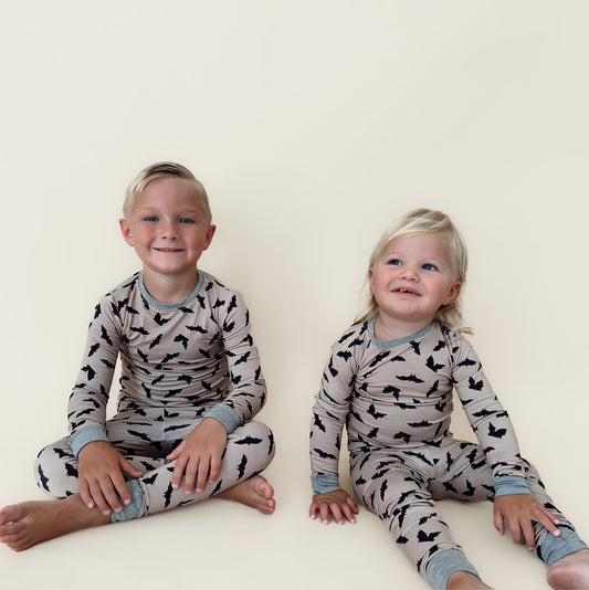 Bats Tan Bamboo | Two-Piece Set