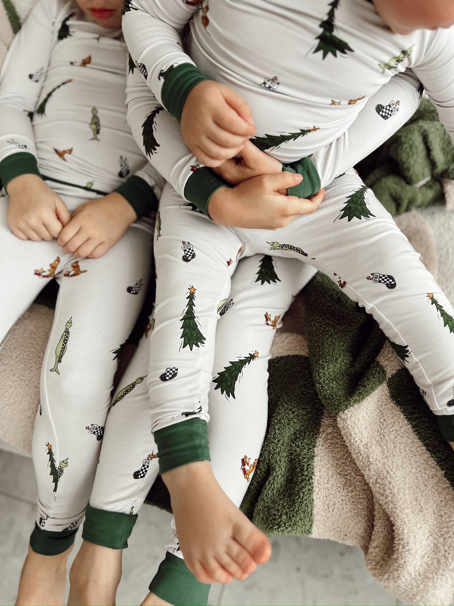 The Grinch Bamboo | Two-Piece Set