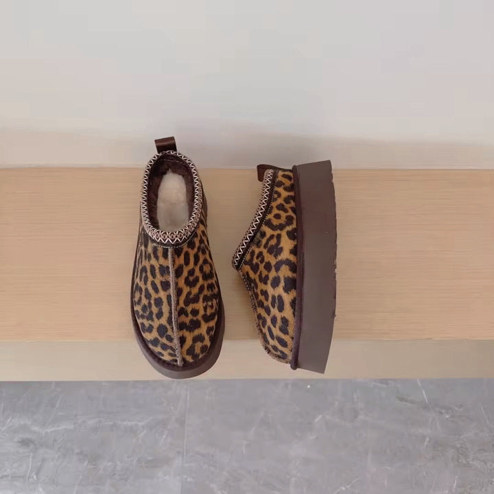 womens cheetah slides