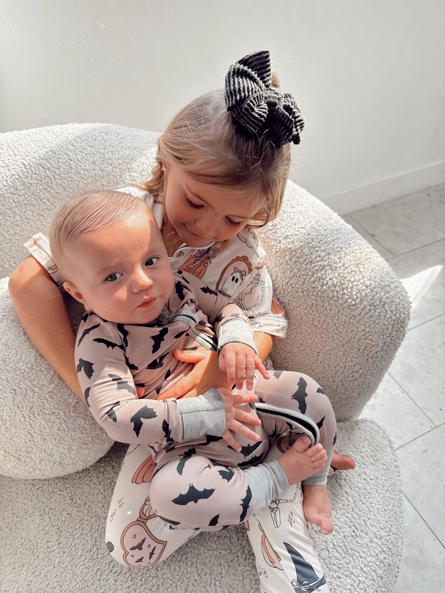 Bats Tan Bamboo | Zippie