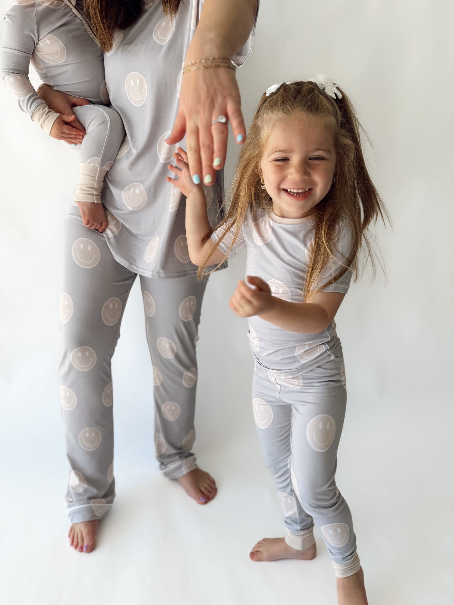 Smiley | Women’s Oversized Tee and Flare Set