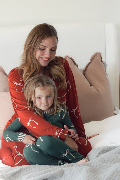 Red Bows | Women’s Button and Flare Set
