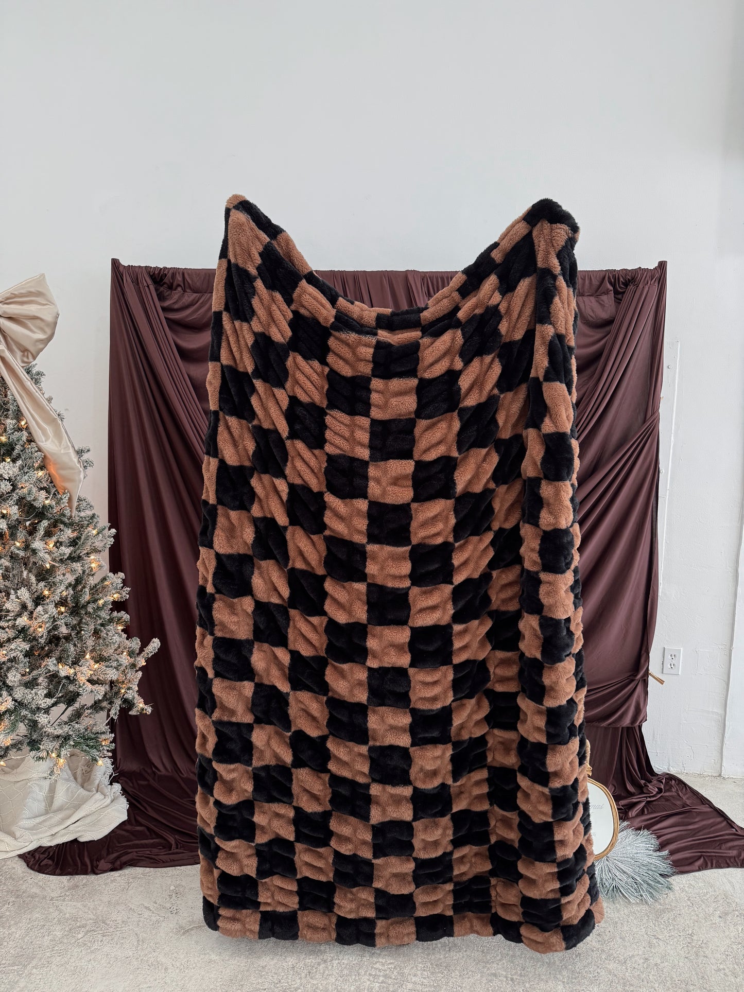 Cocoa and Black Checkered | Blanket