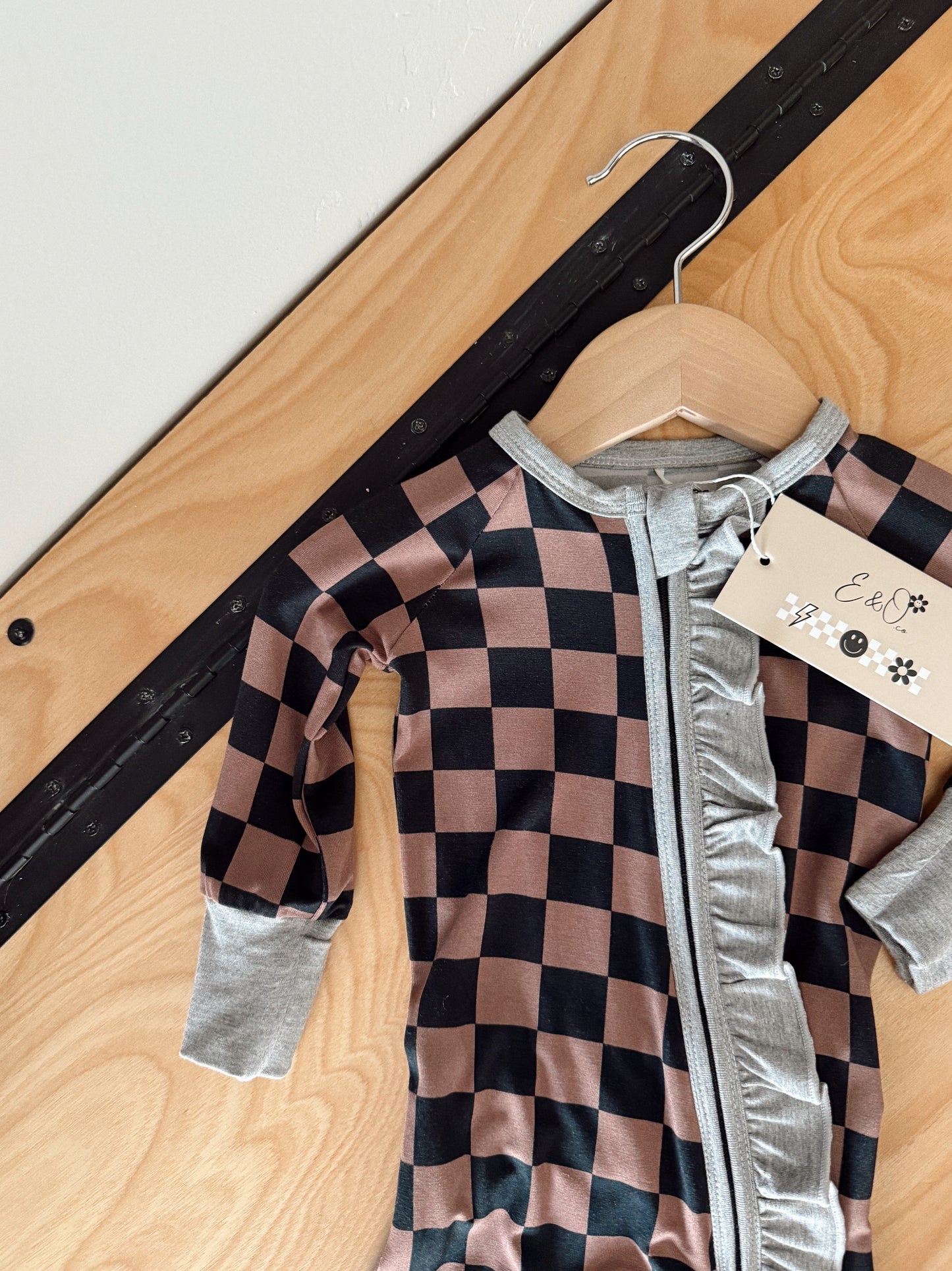Cocoa and Black Checkered Bamboo | Ruffle Zippie
